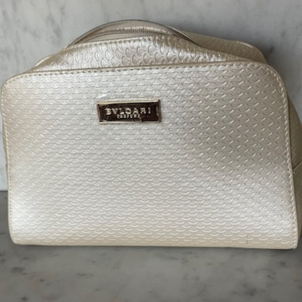 BVLGARI Parfums Pearl Scallop Print Cosmetics Make Up Clutch Bag NWOT